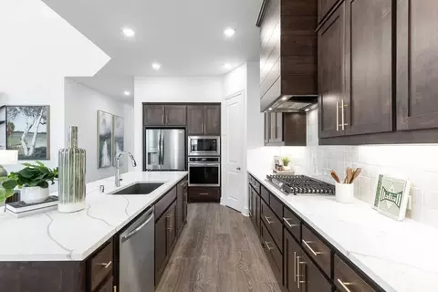 Kitchen - 2213 Pinner Ct, Celina, TX 75009 photo 6 of 9