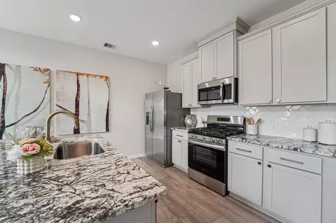 Kitchen - 15949 Cy Young Ct, Splendora, TX 77372 photo 2 of 6