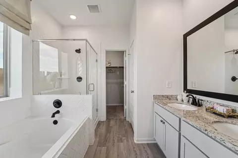 Bath - 15949 Cy Young Ct, Splendora, TX 77372 photo 2 of 9