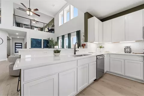 Kitchen - 173 Verdin Ave, Kyle, TX 78640 photo 5 of 7