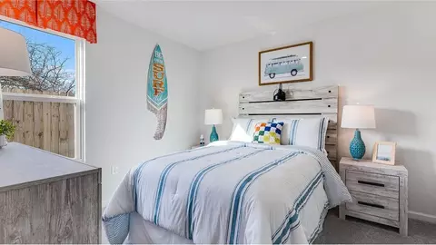 Bedroom - 5341 Azimuth Way, Milton, FL 32583 photo 5 of 7