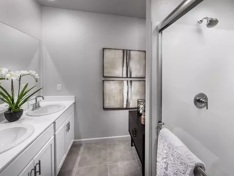 530 Shefford Dr, Vacaville, CA 95687
