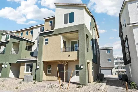 5864 Wisteria Walk St, Las Vegas, NV 89148