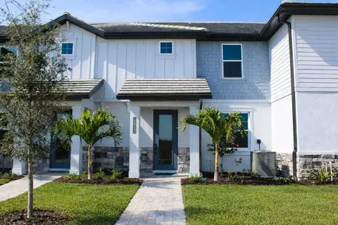 17712 Broadleaf Loop, Venice, FL 34293
