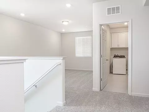 1471 Monkton Way, Sacramento, CA 95835