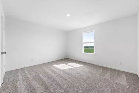 Bedroom - 16004 Tassel Br, Lytle, TX 78052 photo 4 of 5