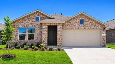 1025 Foxburg Dr, Fort Worth, TX 76131