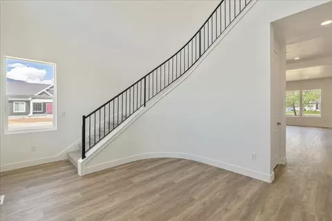 Entry Way - 2451 W Aurora Ave, Mapleton, UT 84664 photo 1 of 2