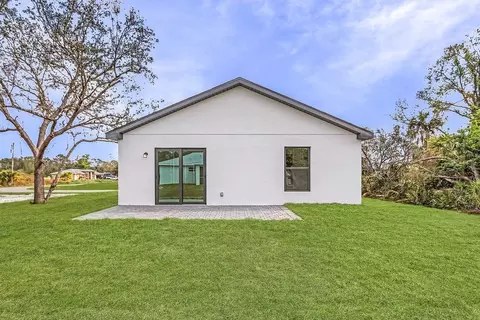 Exterior - 808 Gen D Macarthur Ave, Labelle, FL 33935 photo 3 of 15