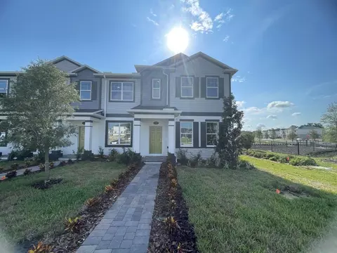 Exterior - 1429 Hyde St, Saint Cloud, FL 34771 photo 6 of 10