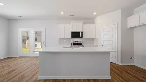 Kitchen - 11809 Conrad Cir, Hampton, GA 30228 photo 2 of 7