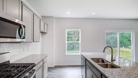 Kitchen - 8740 Basil Rd NW, Baltimore, OH 43105 photo 5 of 7