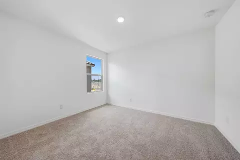 Bedroom - 8060 W Berkeley Rd, Phoenix, AZ 85035 photo 3 of 4
