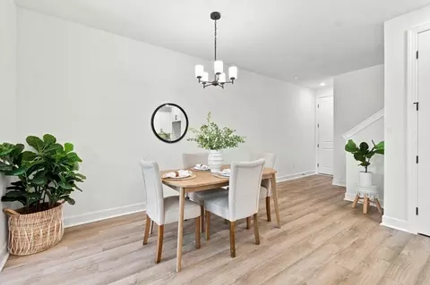 Dining - 1104 Wildlight Ave, Yulee, FL 32097 photo 1 of 1