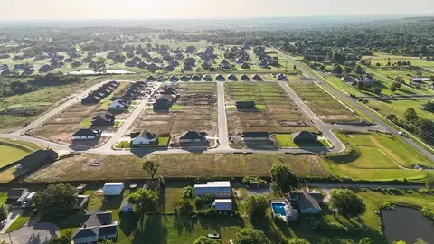View/Area - 8400 E Galveston St, Broken Arrow, OK 74014 photo 1 of 2
