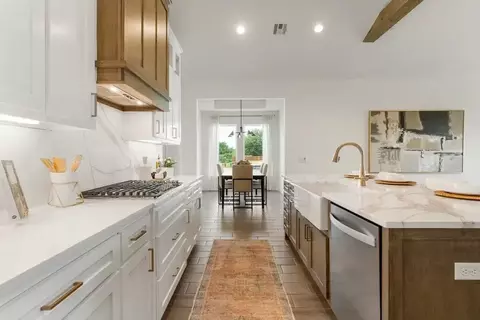 Kitchen - 8400 E Galveston St, Broken Arrow, OK 74014 photo 1 of 4