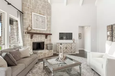 Living - 1804 Hickory Chase Ln, Anna, TX 75409 photo 4 of 7