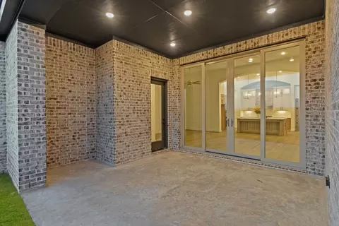 Exterior - 325 Vale Run, Kyle, TX 78640 photo 2 of 11