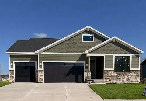 1625 NW Parkside Ln, Waukee, IA 50263