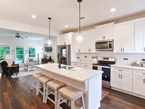 Kitchen - 100 Firefly Ln, Opelika, AL photo 1 of 5
