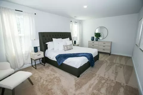 Bedroom - 94 Jacoby Dr, Fairburn, GA 30213 photo 2 of 8