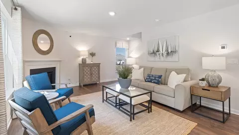 Living - 1312 Williamston Rd, Anderson, SC 29621 photo 2 of 3
