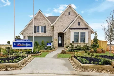 12022 Grassy Bend Dr, Mont Belvieu, TX 77523
