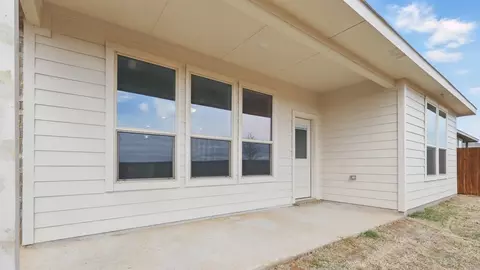 Exterior - 136 Springhill North Rd, Boyd, TX 76023 photo 6 of 12