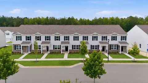 2037 Clock Rd, New Bern, NC 28562