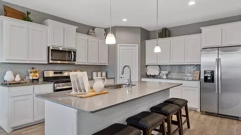 Kitchen - 15044 Elite Dr, Aledo, TX 76008 photo 3 of 18