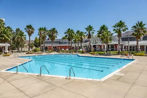 Exterior - 371 Knotgrass St, Hemet, CA 92543 photo 6 of 12