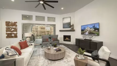 Living - 16309 Sheridan River Trl, Conroe, TX 77302 photo 1 of 6