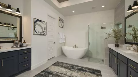 Bath - 16309 Sheridan River Trl, Conroe, TX 77302 photo 3 of 4