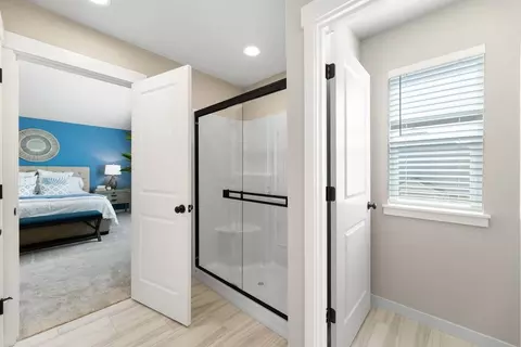 Entry Way - 1200 S 32nd Ave, Cornelius, OR 97113 photo 6 of 6