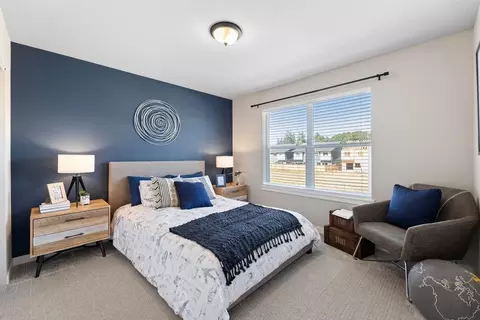 Bedroom - 1200 S 32nd Ave, Cornelius, OR 97113 photo 6 of 10