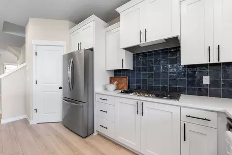 Kitchen - 1200 S 32nd Ave, Cornelius, OR 97113 photo 3 of 8