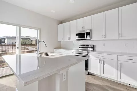 Kitchen - 7059 N Sandstone Way, Eagle Mountain, UT 84005 photo 1 of 3