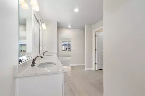 Entry Way - 7059 N Sandstone Way, Eagle Mountain, UT 84005 photo 2 of 2