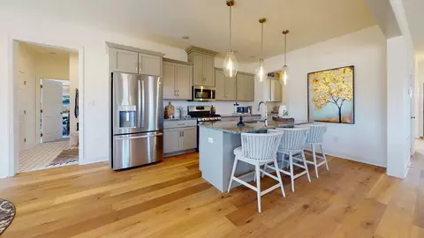 Kitchen - 333 Amber Dr, Lititz, PA 17543 photo 3 of 6