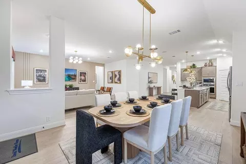 Dining - 11610 Hackford, San Antonio, TX 78254 photo 3 of 3