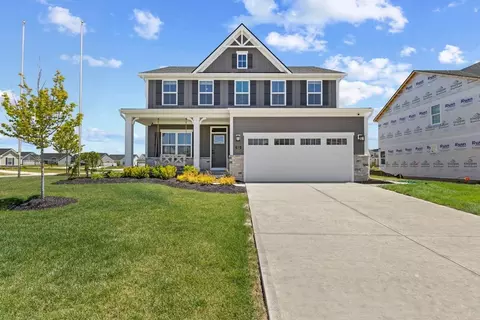 213 Mcnair Rd, Whiteland, IN 46184