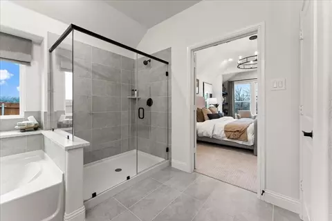 Bath - 3703 Maize Ave, Crandall, TX 75114 photo 3 of 4