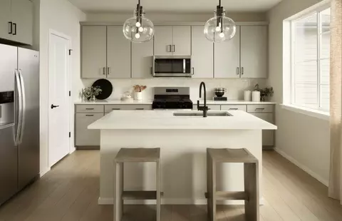 Kitchen - 25320 E Pacific Ave, Aurora, CO 80018 photo 2 of 2