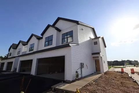 1028 130th Ct E, Rosemount, MN 55068