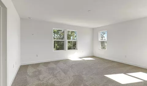 Bedroom - 1010 Cloud Ridge Ct, Mount Dora, FL 32757 photo 2 of 6
