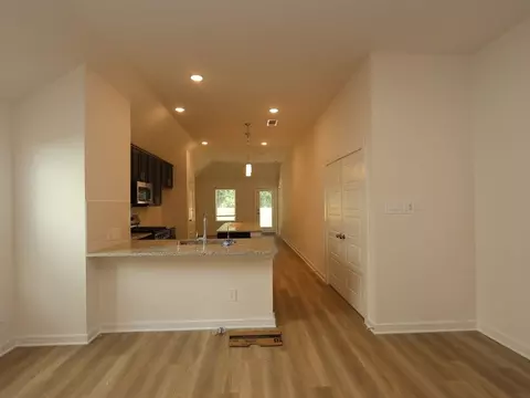 Entry Way - 22736 Hackberry Leaf Dr, New Caney, TX 77357 photo 2 of 4