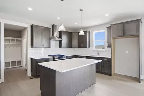 Kitchen - 393 David Lee Ct, Monroe, OH 45050 photo 1 of 4