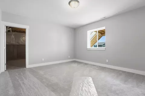 Bedroom - 393 David Lee Ct, Monroe, OH 45050 photo 11 of 12