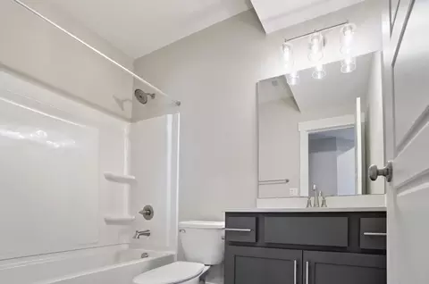 Bath - 393 David Lee Ct, Monroe, OH 45050 photo 12 of 14