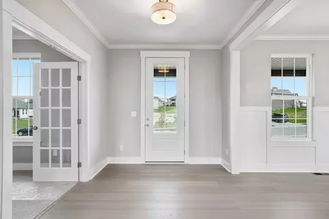 Entry Way - 393 David Lee Ct, Monroe, OH 45050 photo 1 of 2